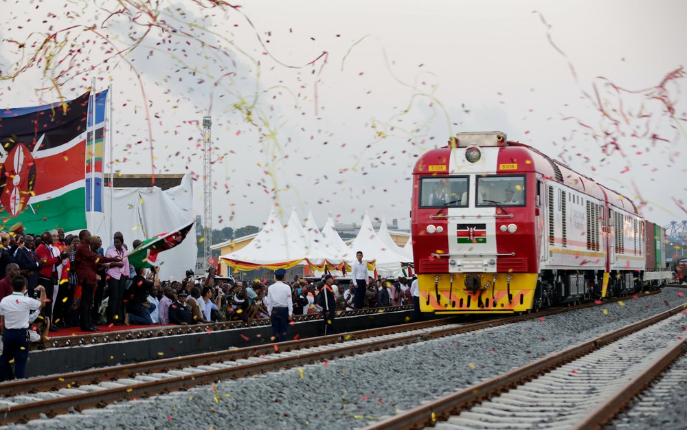 蒙内铁路 通向美好未来(一带一路5年间)