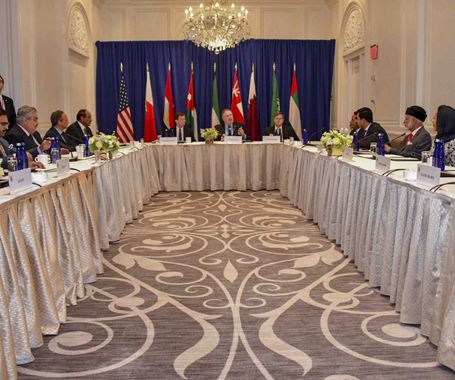 蓬佩奥会晤中东8国外长