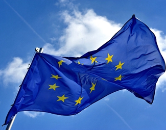 欧盟敦促美考虑退出《中导条约》后果