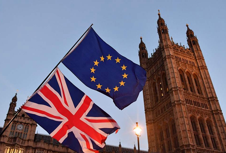 2018，英国“脱欧”成“拖欧”