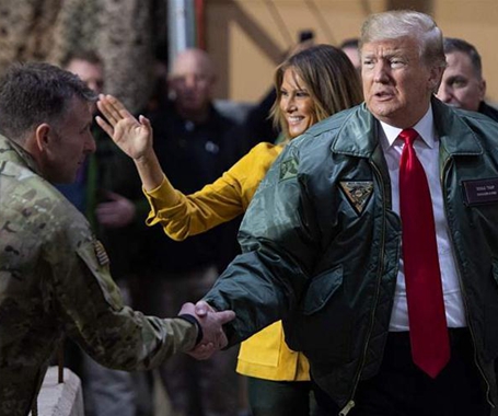 特朗普圣诞后突访驻伊美军