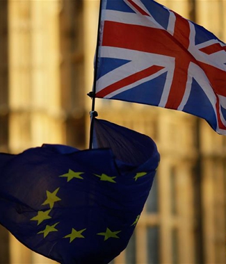 外媒:英国越迟"脱欧" 经济代价越高昂