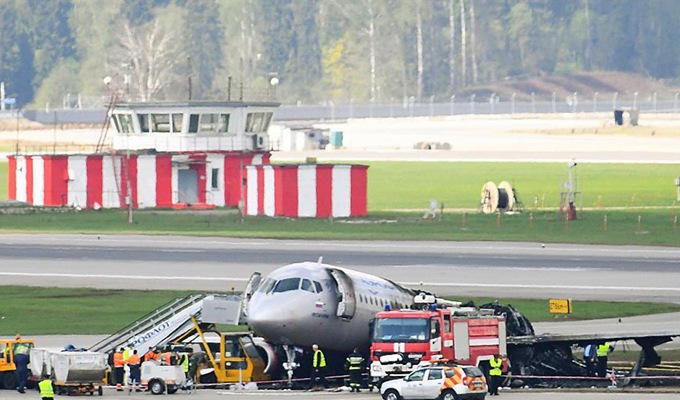 俄称5日飞机失事原因仍在调查中