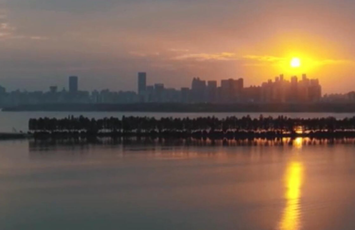 《全球连线&middot;周观天下》第1期