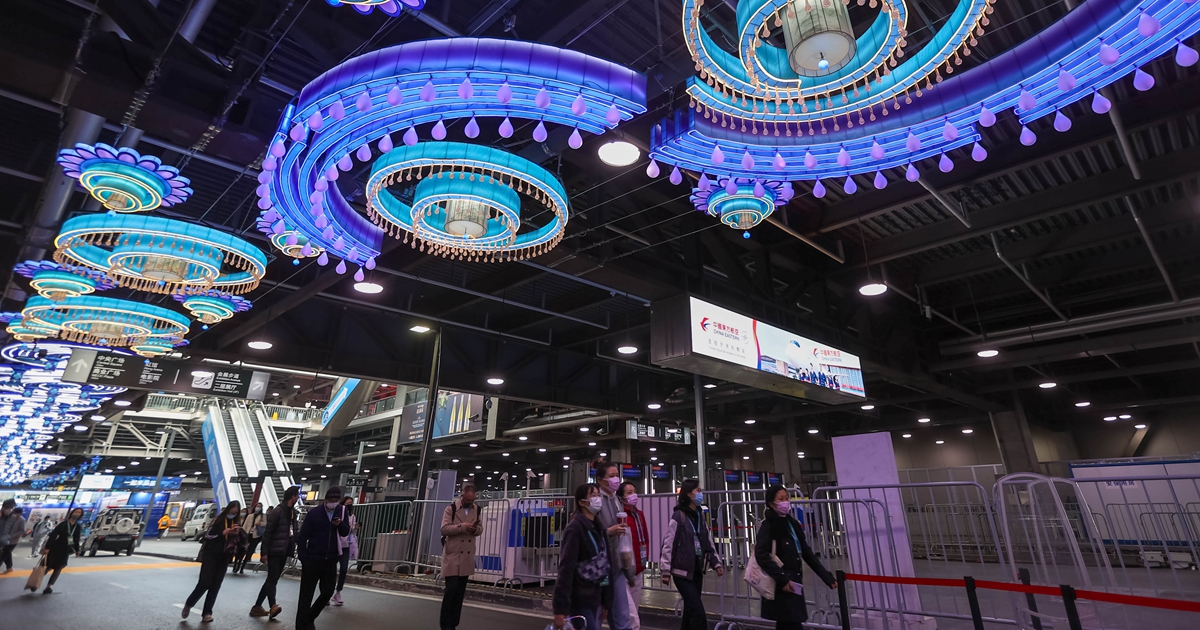 自贡彩灯扮靓&ldquo;四叶草&rdquo;