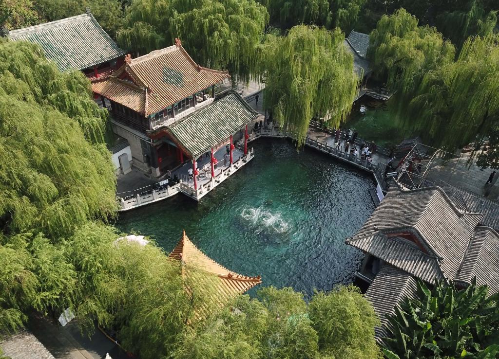 &ldquo;天下第一泉&rdquo;济南趵突泉