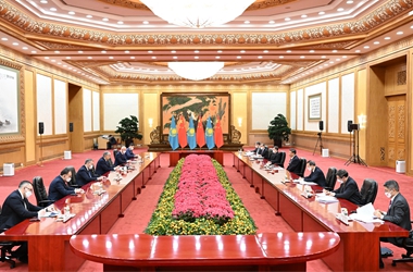 中國同哈薩克斯坦的關係