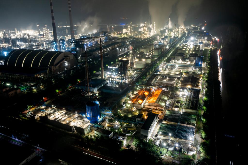 强信心&middot;开新局丨重庆三峡库区：新材料产业助力老工业基地发展新赛道