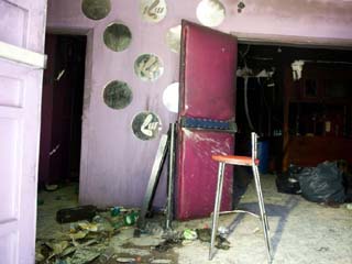 巴西夜总会火灾现场对媒体部分开放