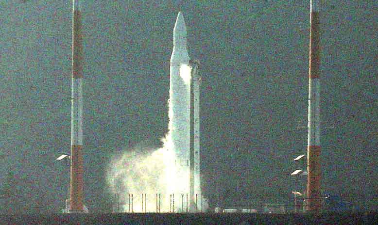 韩国“罗老”号发射升空