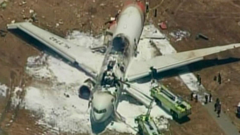韩亚一客机在旧金山坠毁