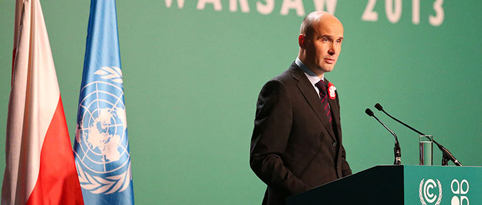 2013年联合国气候大会主席、波兰环境部长马尔钦·科罗莱茨在开幕式上发言。