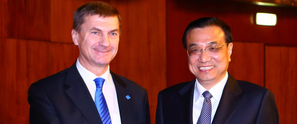 李克强会见爱沙尼亚总理安西普