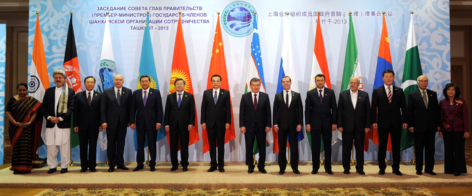 图片报道_李克强出席中国-中东欧国家领导人会晤并访问罗马尼亚、出席上合组织总理会_新华国际_新华网