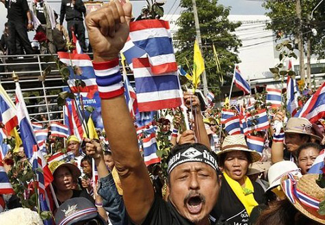 泰国政斗进入下半场:洗牌重来？