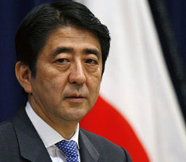 2013，安倍的&ldquo;狂人日记&rdquo;