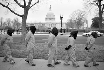 关闭关塔那摩的&ldquo;里程碑&rdquo;？
