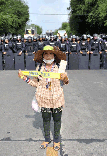 泰式民主真的“泰”乱