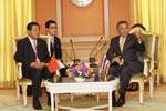 贾庆林会见泰国国会副主席兼上议长提拉德