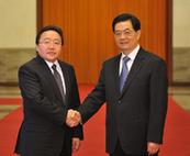 胡錦濤與蒙古國總統額勒貝格道爾吉舉行會談