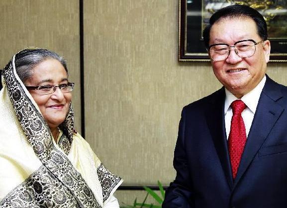 李长春与孟加拉国总理举行工作会谈