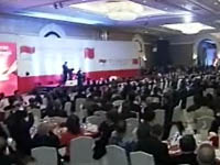 习近平和印尼总统出席中印尼商务午餐会