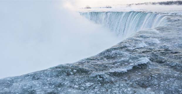 冰封的尼亚加拉瀑布（高清组图）