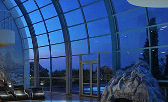 美企业家建奢华“末日地堡” 一年无需外出