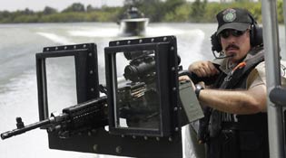 非法移民的惊险日常