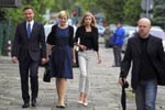 波兰新总统就职 高颜值妻女一同亮相(组图)