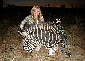 动物女杀手辩称猎杀动物是为保护物种多样性（高清组图）