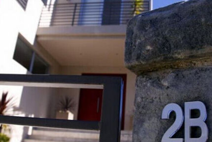 澳地产商讨好华人买家闹笑话：将门牌号4改2B