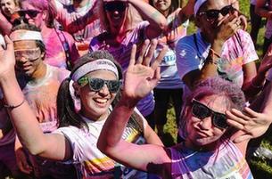 泰国&ldquo;曼谷彩色跑&rdquo;缤纷开幕(高清组图)