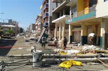 厄瓜多尔地震死亡人数升至233人（高清组图）