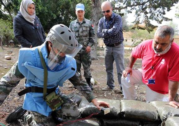 中国赴黎巴嫩维和部队首获联合国排爆资质认证