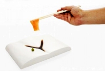 日本变态人体餐具 让你吃得下咽不下