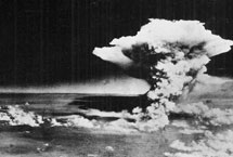 日本帝国陷落纪实：战败前最后的疯狂（组图）