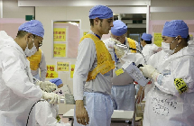 日本福岛核电站建冰墙堵住核泄漏