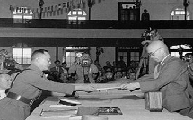 日本无条件投降69周年：解密日本投降全过程[组图]