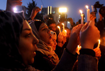约旦民众悼念被“伊斯兰国”杀害的日本人质
