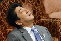 3&middot;21世界睡眠日 看各国政要百态睡姿（组图）