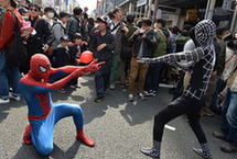 实拍：大阪动漫游行狂欢节（高清）