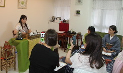 传播中国文化的茶艺教室