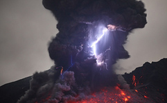 全球最奇异自然景观 粉色熔岩展现极致之美(高清)