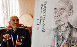 四川画家为抗战老兵画像