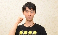 羽生结弦为慈善T恤设计图案