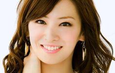 关注女性造型变化的男性