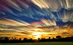 延时摄影展现绝美天空