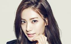 娜娜PK"中国第一美女"