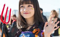 桥本环奈化身小恶魔